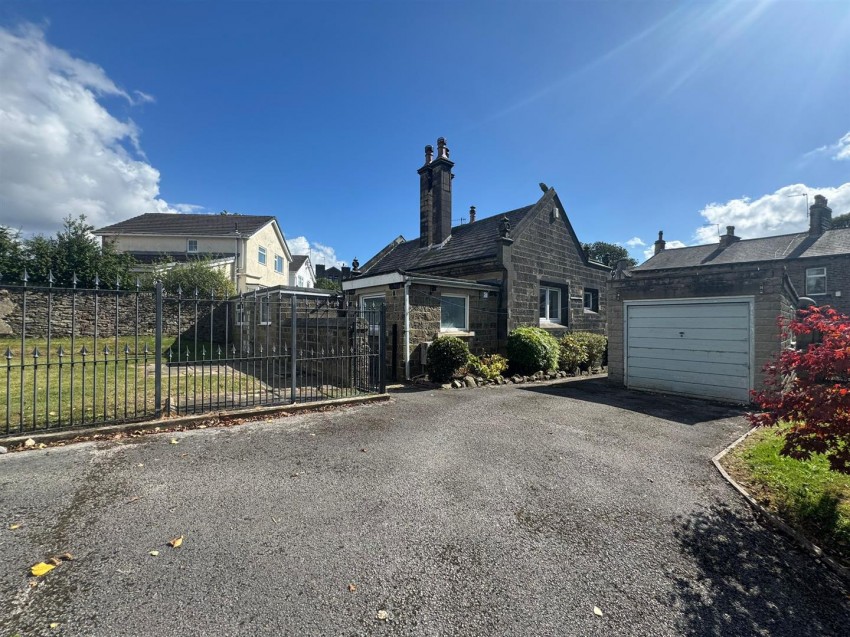 Images for Lees Lane, Haworth, Keighley