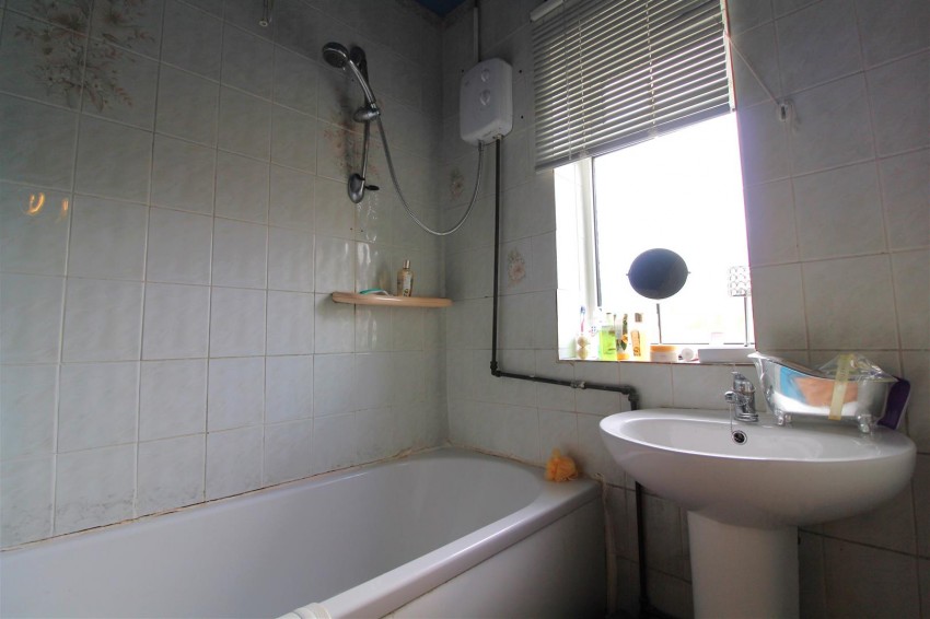 Images for Willow Road, Partington