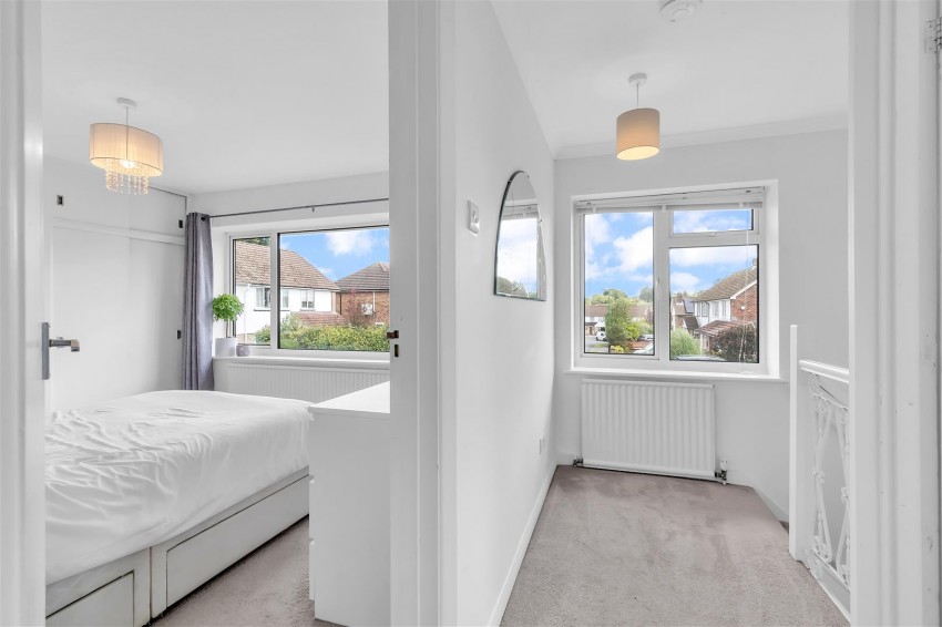 Images for Potters Croft, Horsham