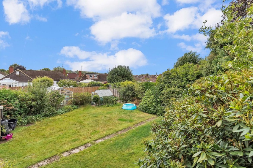 Images for Potters Croft, Horsham