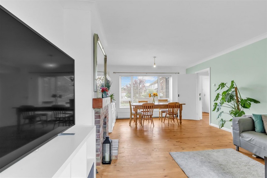 Images for Potters Croft, Horsham