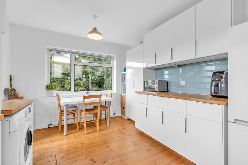 Images for Potters Croft, Horsham