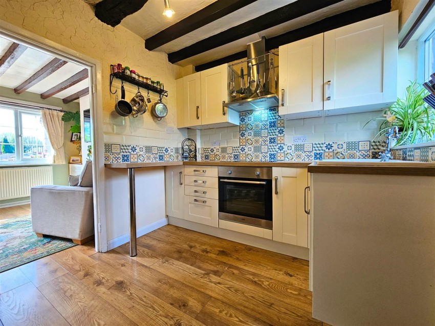 Images for Oddfellows Row, High Street, Measham