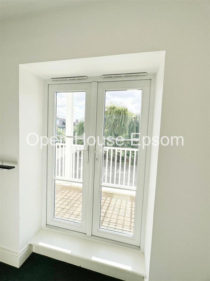 Images for Beaumont Drive, Worcester Park