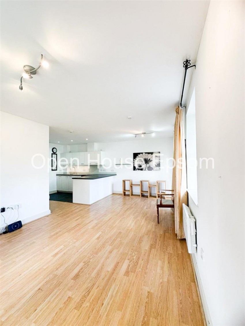 Images for Beaumont Drive, Worcester Park