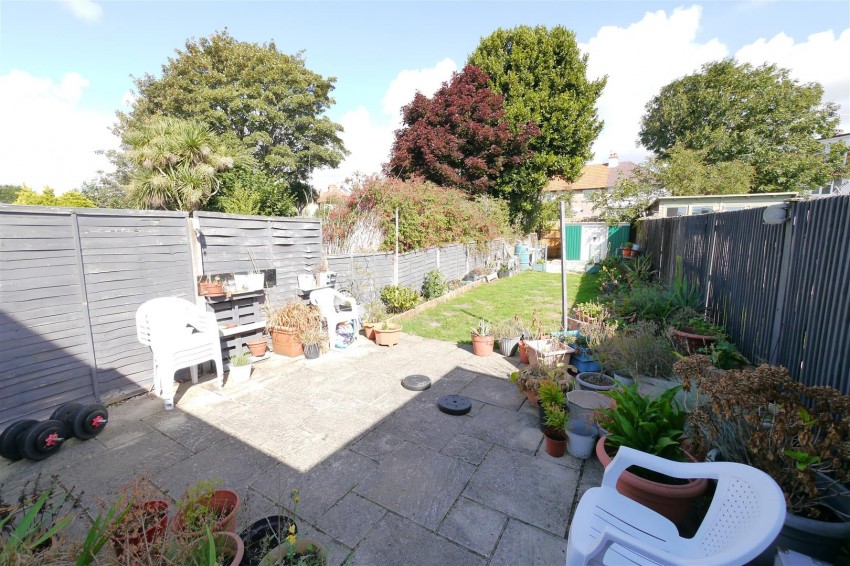 Images for Downlands Avenue