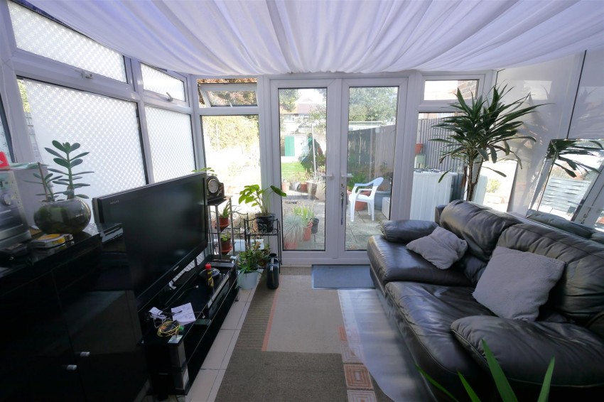 Images for Downlands Avenue