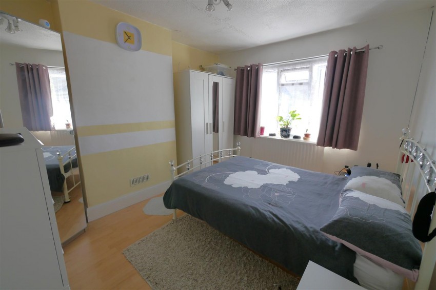 Images for Downlands Avenue