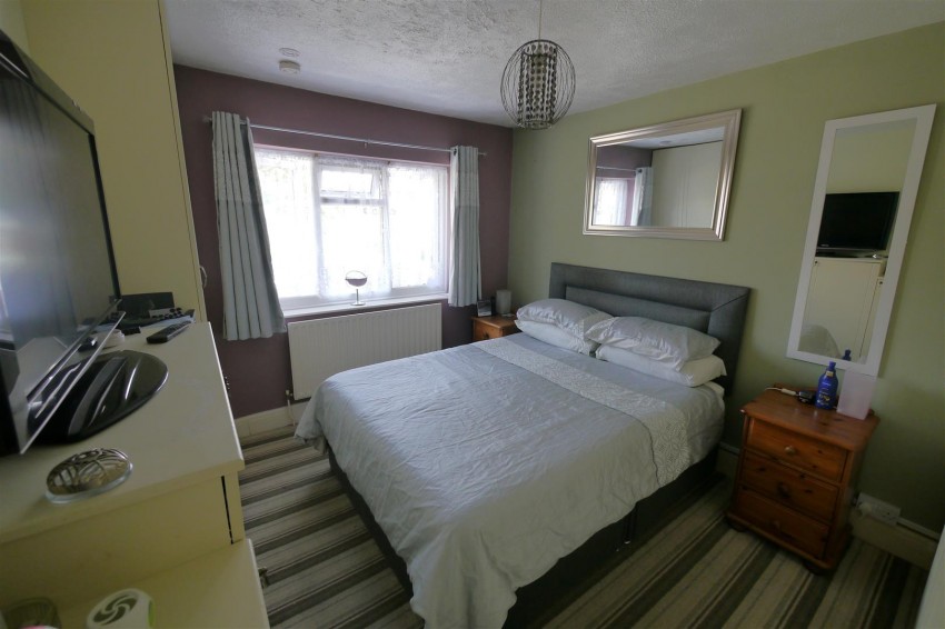 Images for Downlands Avenue