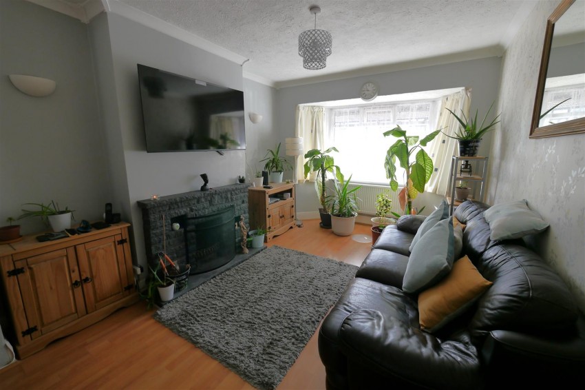 Images for Downlands Avenue