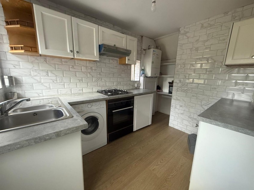 Images for Primrose Avenue, Farnworth
