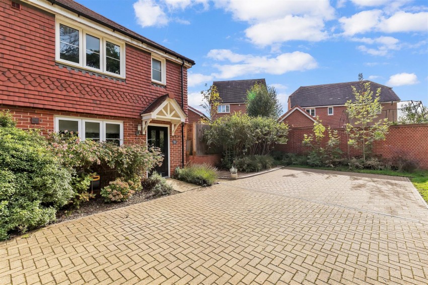 Images for Hayler Gardens, Southwater