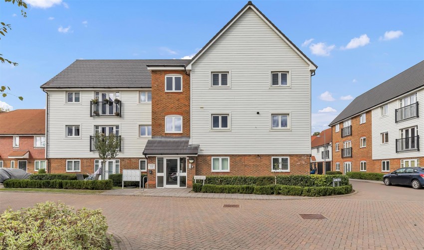 Images for Bricklayer Lane, Faygate