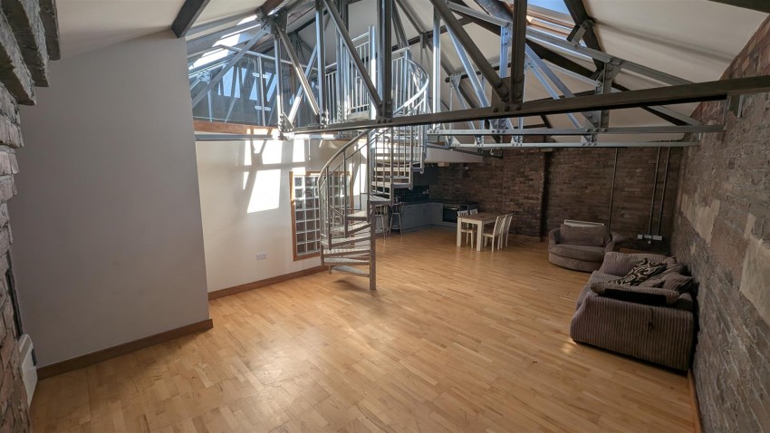 Images for Broadgate House, Bradford