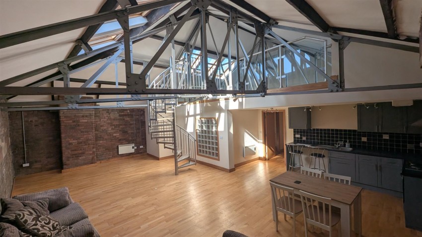 Images for Broadgate House, Bradford