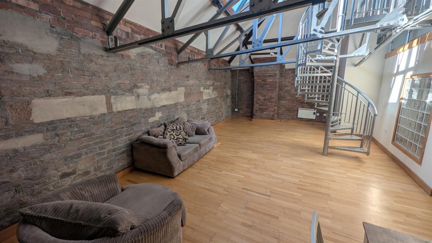 Images for Broadgate House, Bradford