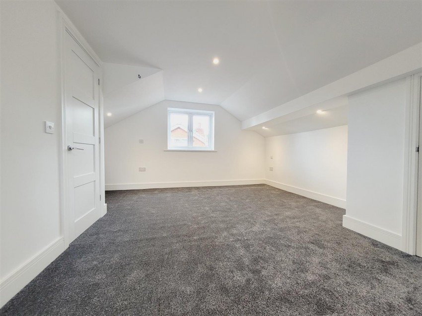 Images for Clays Lane, Branston