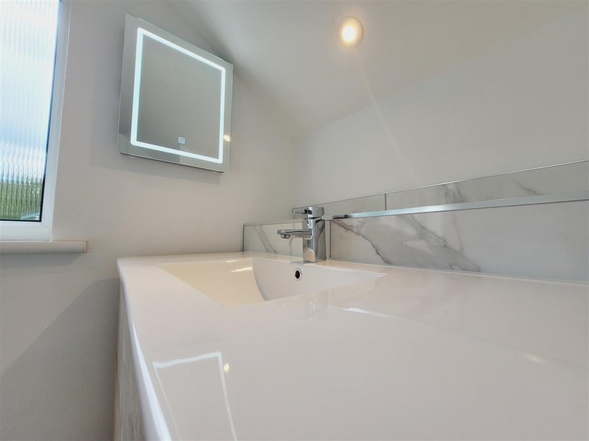 Images for Clays Lane, Branston