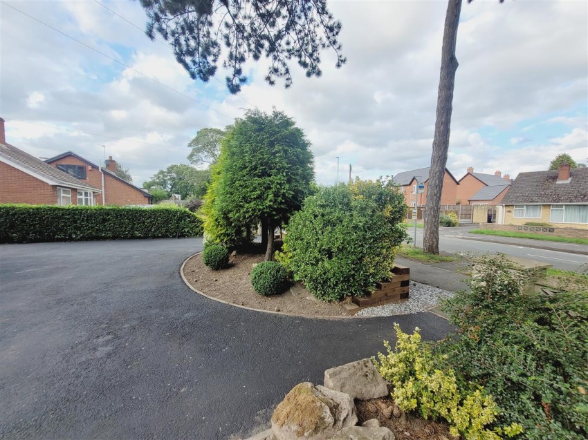 Images for Clays Lane, Branston