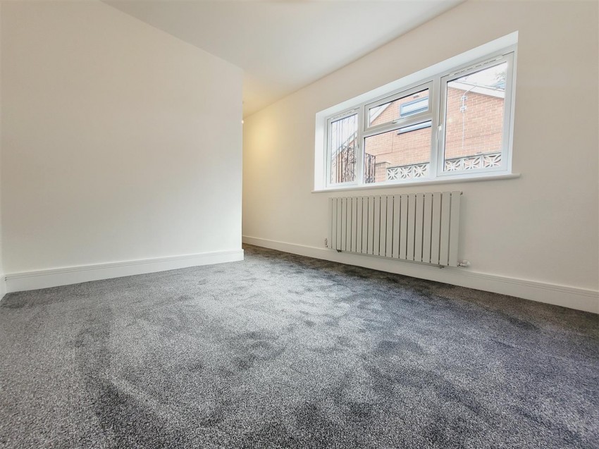 Images for Clays Lane, Branston
