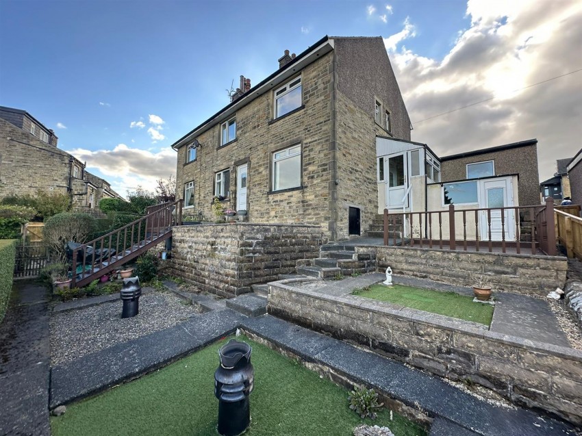Images for Moorlands Avenue, Oakworth, Keighley