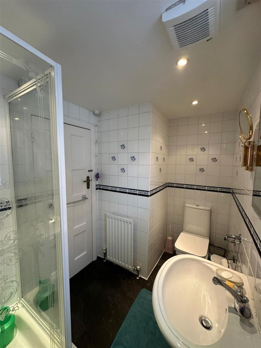 Images for Knightwood Crescent, New Malden