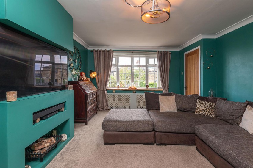 Images for Smalewell Rd, Pudsey, Leeds, LS28
