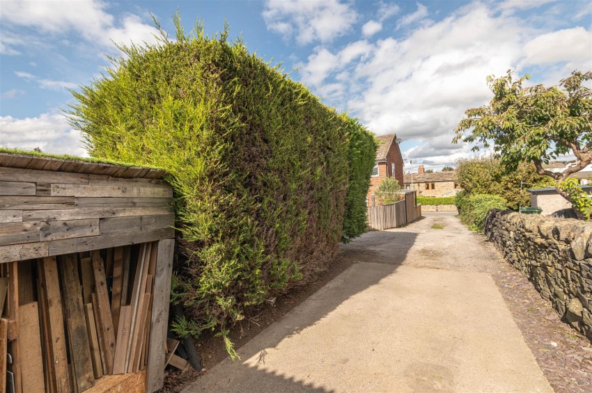 Images for Smalewell Rd, Pudsey, Leeds, LS28