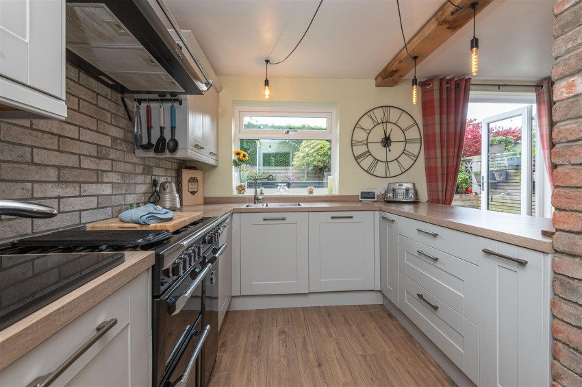 Images for Smalewell Rd, Pudsey, Leeds, LS28