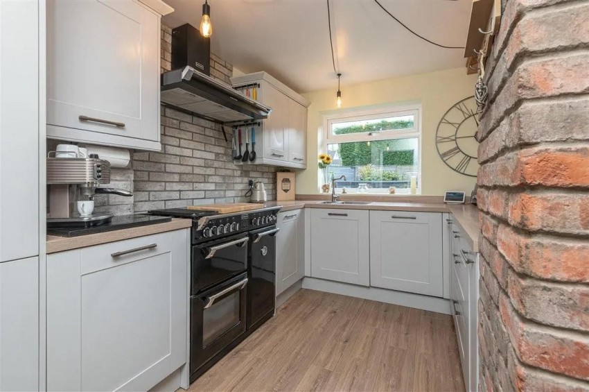 Images for Smalewell Rd, Pudsey, Leeds, LS28