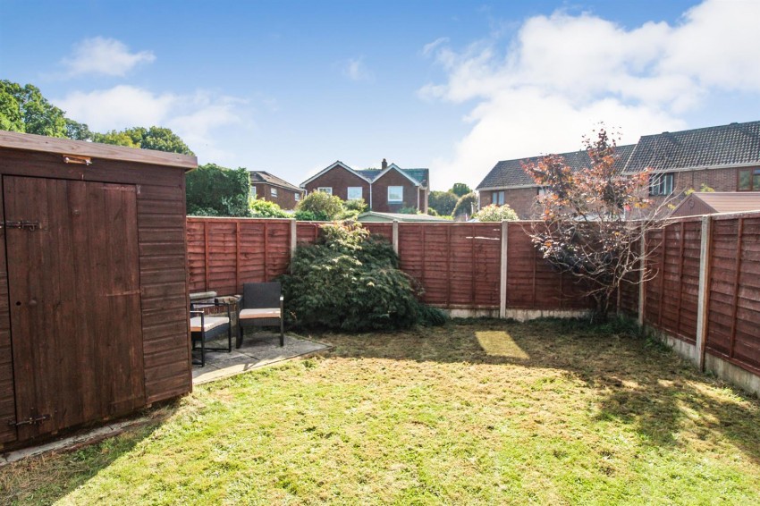 Images for Roebuck Close, Horsham