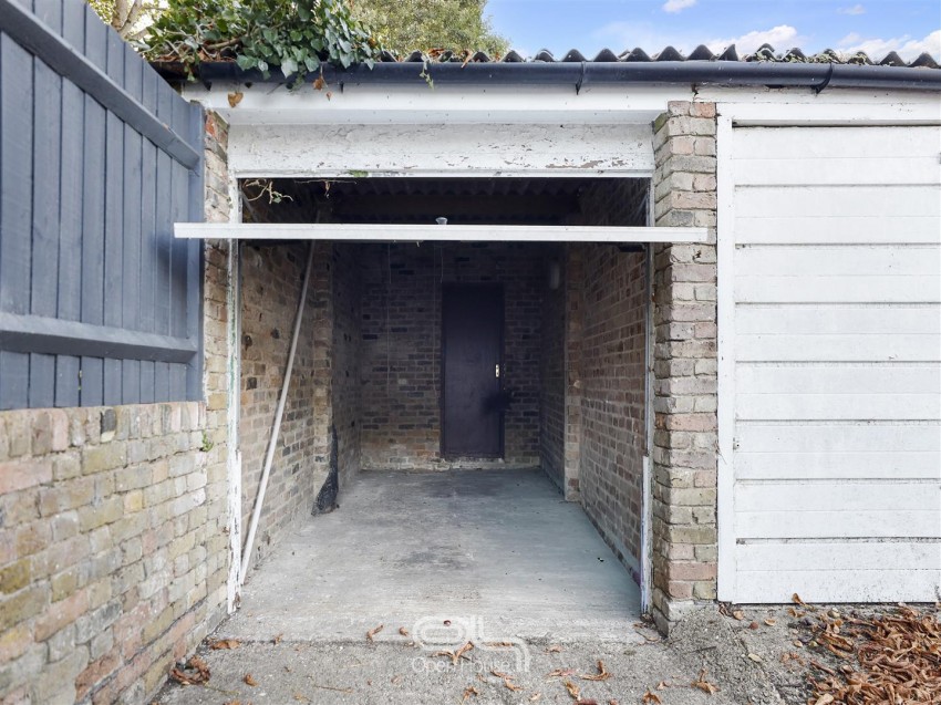 Images for Maybrook Gardens, High Wycombe