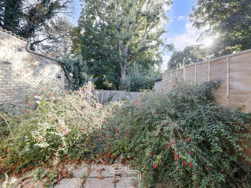 Images for Maybrook Gardens, High Wycombe