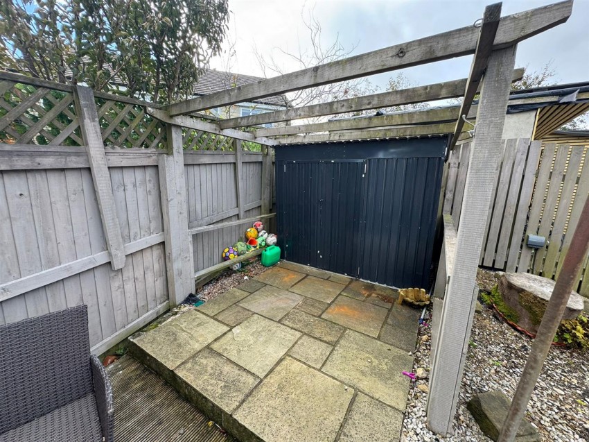 Images for Hazelhurst Grove, Queensbury, Bradford