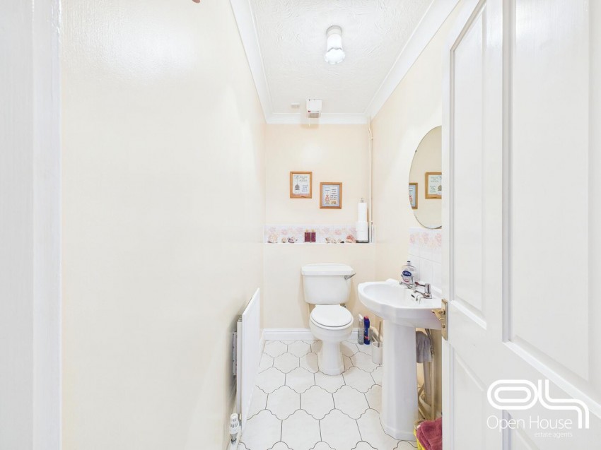 Images for Green Road, Weston, Stafford