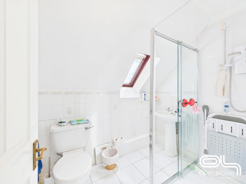 Images for Green Road, Weston, Stafford