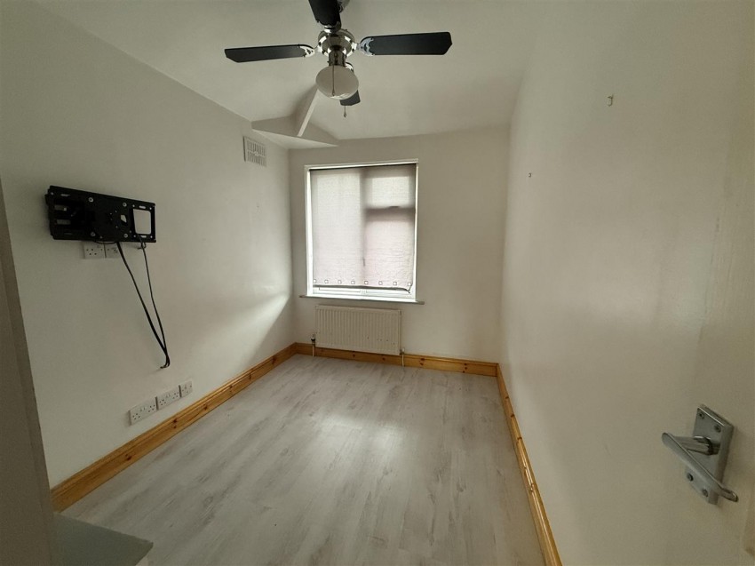 Images for Daffodil Road, Farnworth