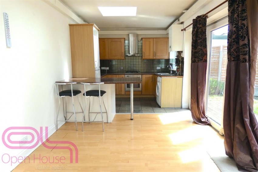 Images for Heathdale Avenue, Hounslow