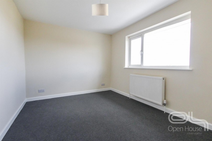 Images for Blakeland Hill, Duxford