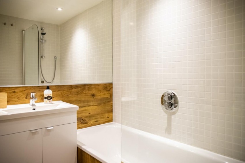 Images for Cross York Street, Leeds