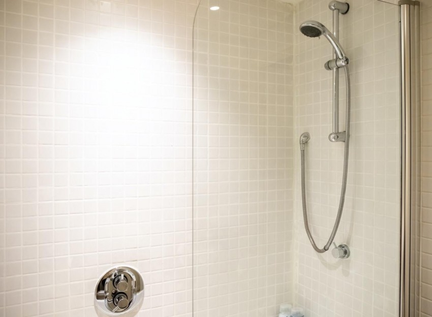 Images for Cross York Street, Leeds