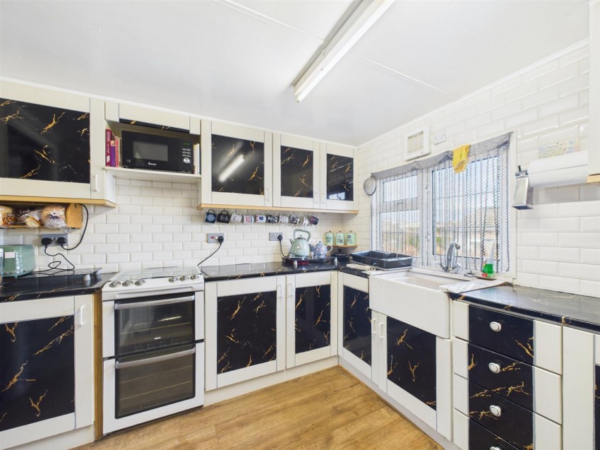 Images for Court Farm Road, Newhaven