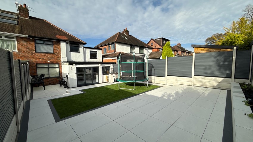 Images for Fifth Avenue, Bolton