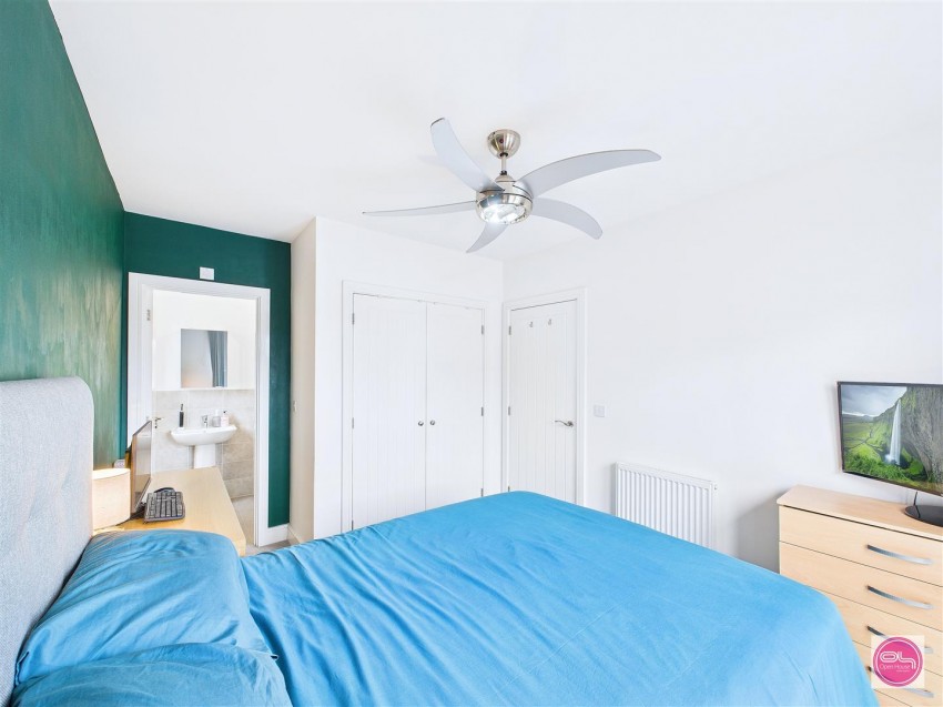 Images for Starling Close, Branston, Burton-On-Trent