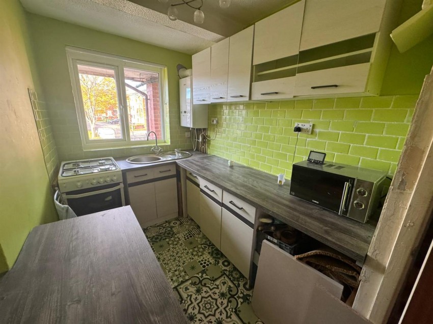 Images for Flat 60 Regency Court Bradford BD8 9EX,