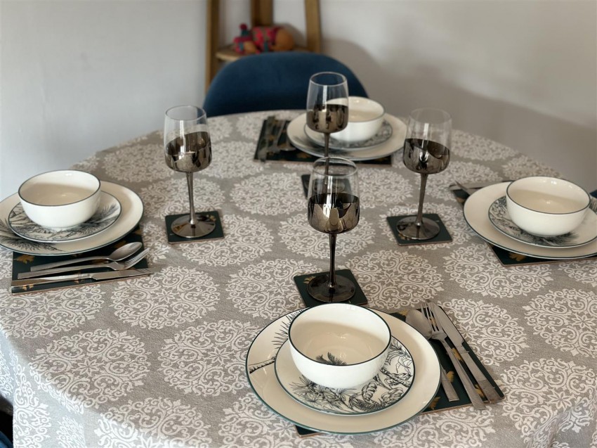 Images for Riverside Court, Leeds