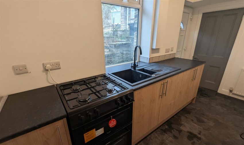 Images for Victoria Road, Haworth