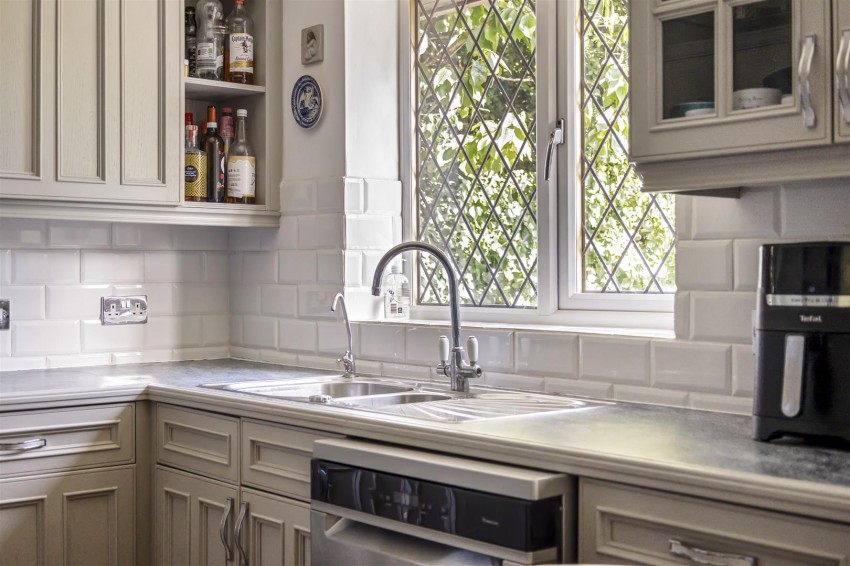 Images for Ambleside Avenue, Telscombe Cliffs, Peacehaven