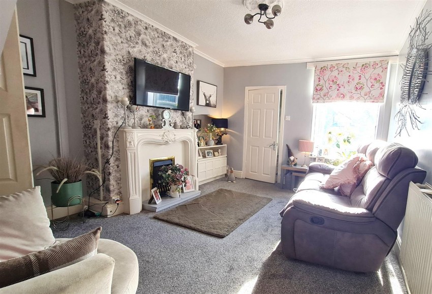 Images for Wrexham Road, Whitchurch