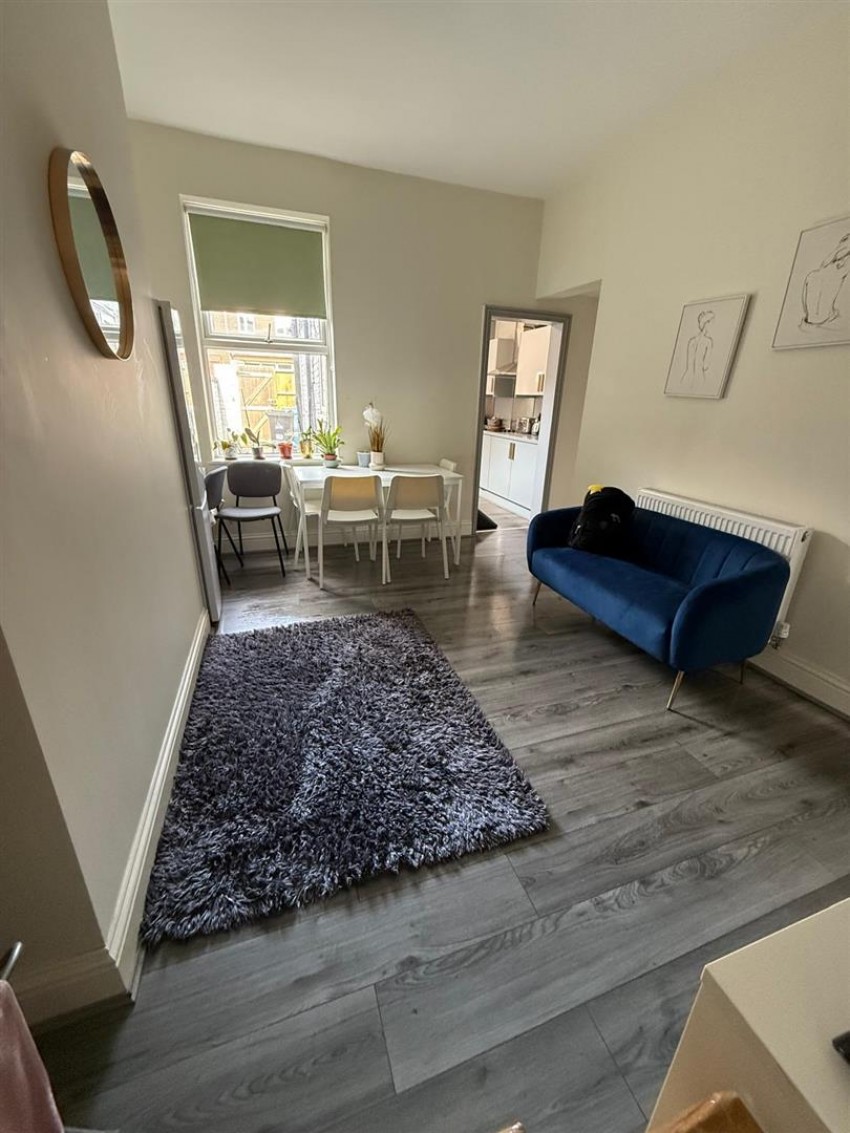 Images for Room 5 . 54 Mersey Road, Widnes